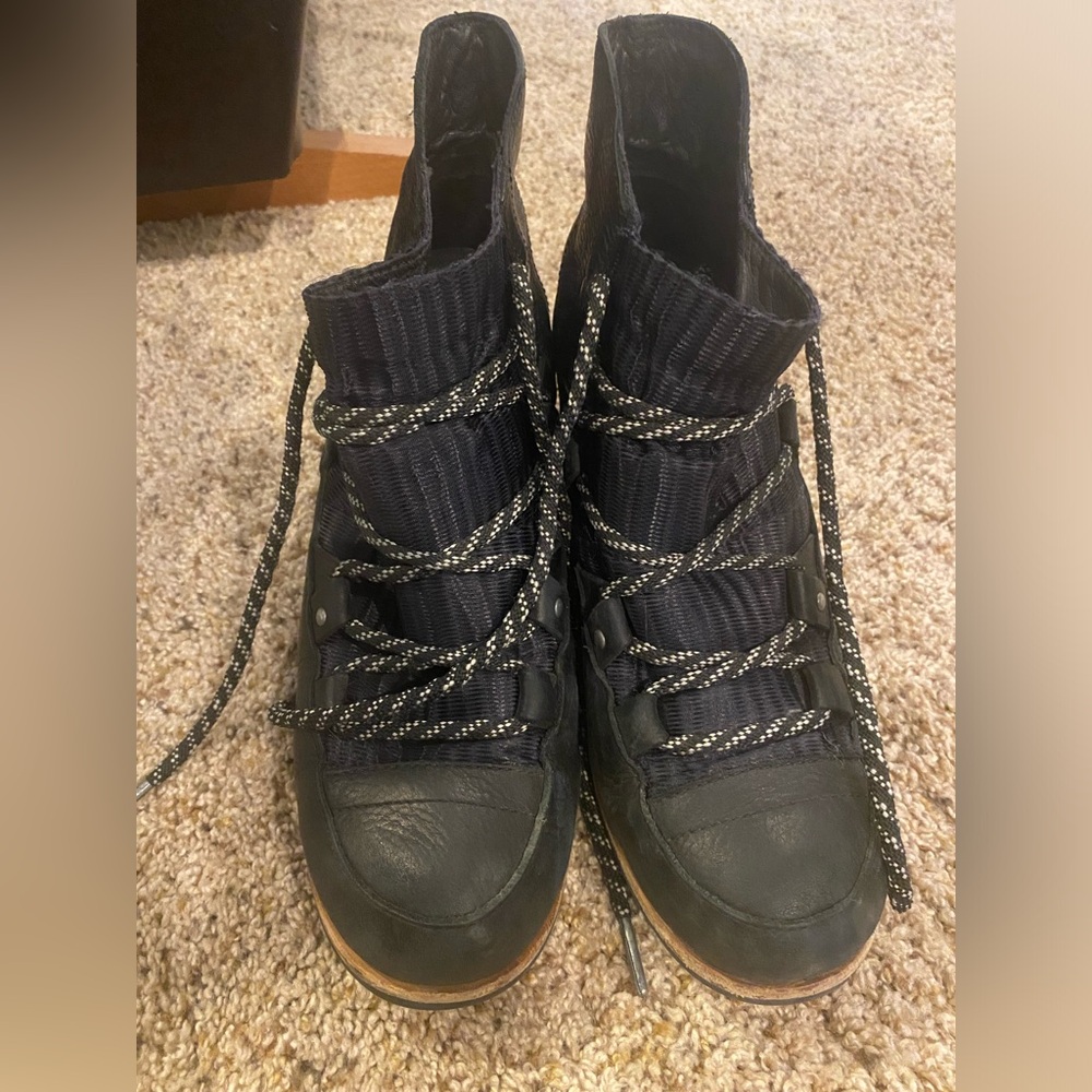 Sorel black wedge ankle booties